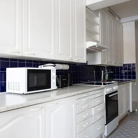 2ndhomes Mikonkatu Next To Railway Station شقة