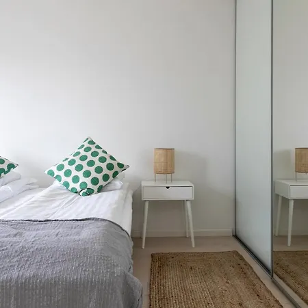 2ndhomes Mikonkatu Next To Railway Station شقة هلسنكي