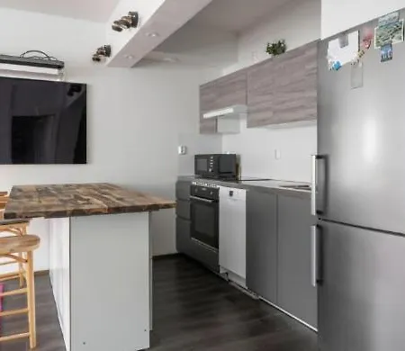 2ndhomes Mikonkatu Next To Railway Station شقة