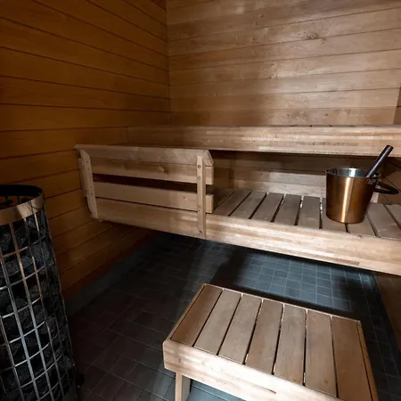 2ndhomes Mikonkatu Next To Railway Station דירה